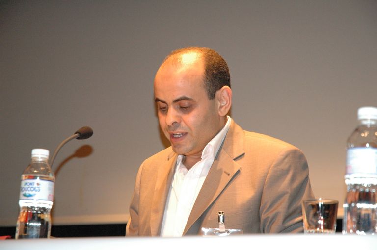 الإخواني الإرهابي عباس عروة الإرهابي الإخواني محمد العربي زيتوت زعيم رشاد الجزائرية - أرشيفية