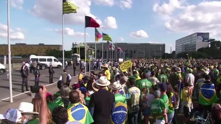 الرئيس البرازيلي في أحد التجمعات 