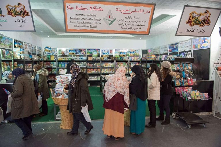 الدار البيضاء الدولي للكتاب من الدورات السابقة لمعرض أبوظبي الدولي للكتاب