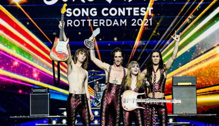 فرقة "مانسكين" الإيطالية 