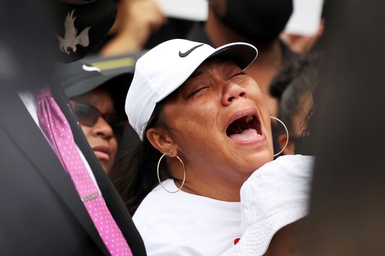 عائلة فلويد تنتظر تحديد عقوبة قاتله - رويترز