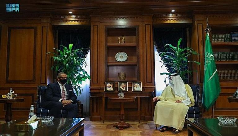 عادل الجبير يستقبل وزير شؤون الشرق الأوسط وشمال أفريقيا البريطاني