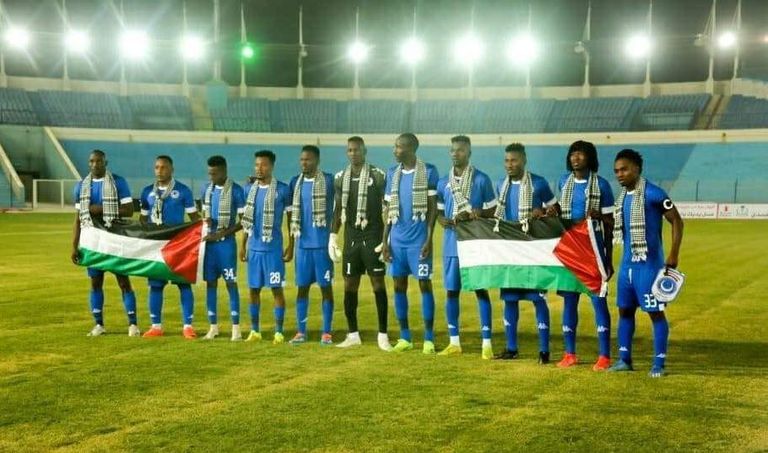 الهلال ضد المريخ