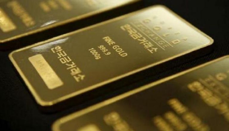 أسعار الذهب تتراجع عالميا اليوم الثلاثاء
