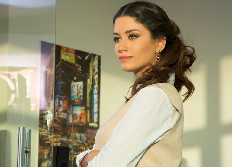 الفنانة اللبنانية سينتيا خليفة