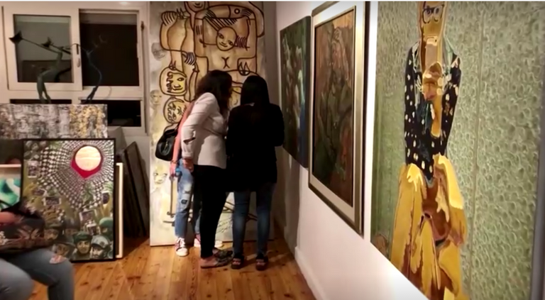 إحدى لوحات المعرض