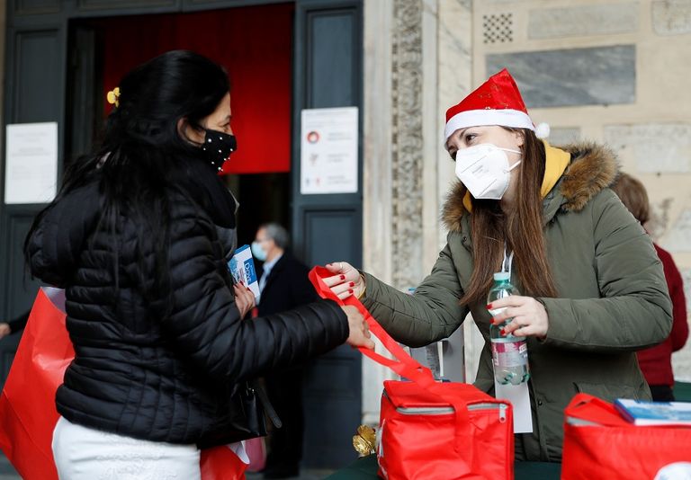 الأمل يحدو العالم في التخلص من جائحة كورونا واستعادة الحياة الطبيعية