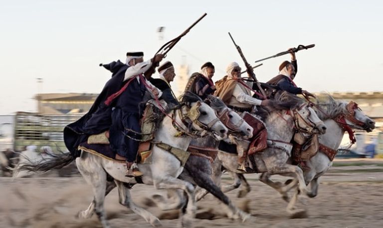 فلكلور الفنتازيا التراثي في الجزائر - أرشيفية