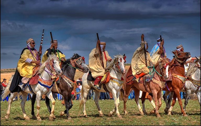 فلكلور الفنتازيا التراثي في الجزائر - أرشيفية