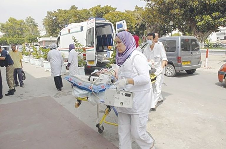 أطباء جزائريون بأحد المستشفيات الحكومية - أرشيفية