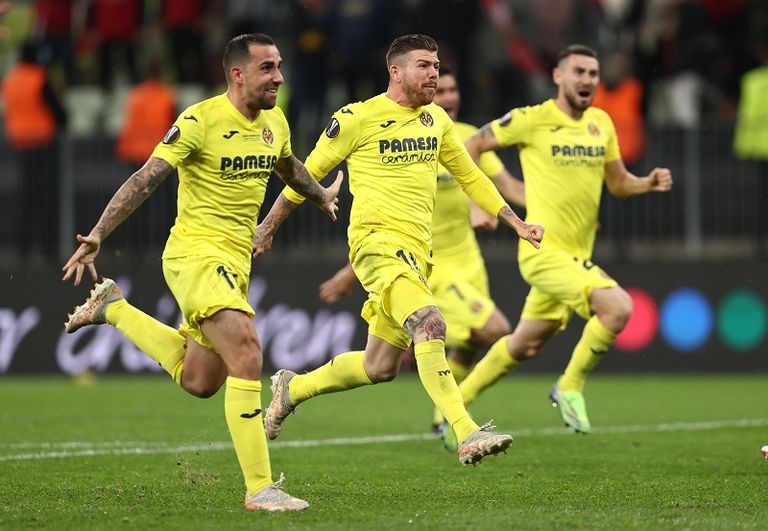 فريق فياريال ملعب أولد ترافورد "مسرح الأحلام"