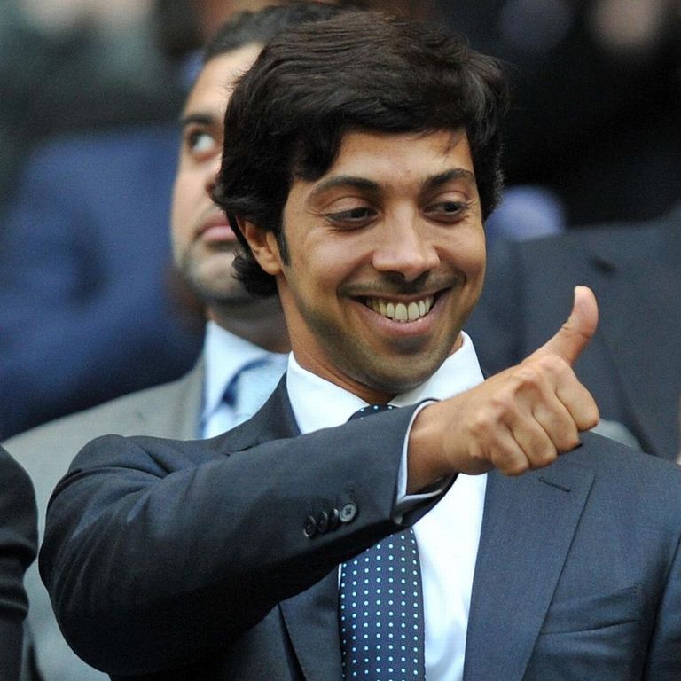 الشيخ منصور بن زايد آل نهيان نائب رئيس مجلس الوزراء وزير شؤون الرئاسة في الإمارات مانشستر سيتي