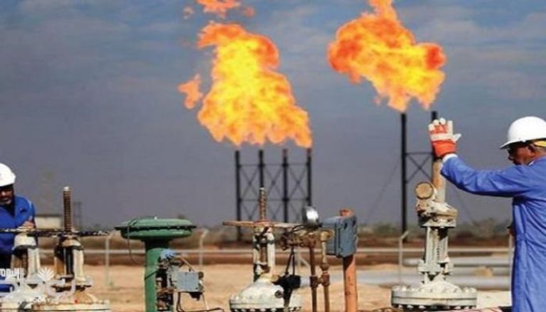 حقل عراقي لاستخراج النفط 