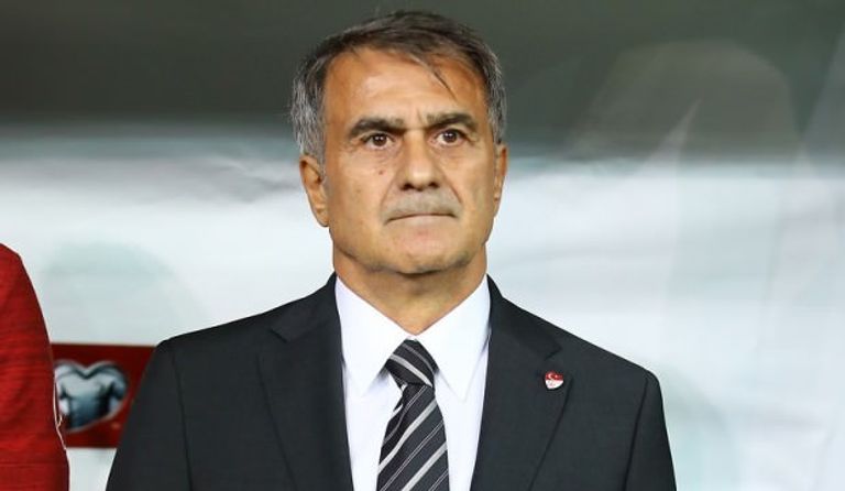 شينول جونيش يواخيم لوف مدرب منتخب ألمانيا