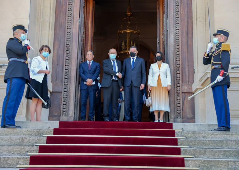 جانب من لقاء الدبيبة ووزيرة الجيوش الفرنسية