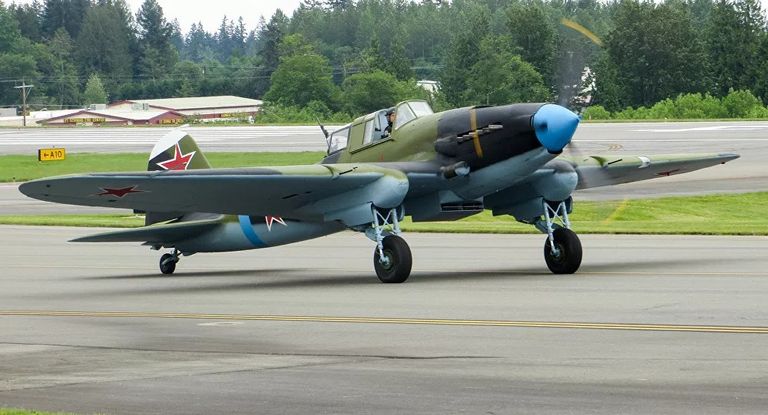 المقاتلة الروسية إيل-2 المقاتلة السوفيتية