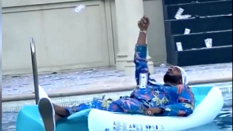 الفنان المصري محمد رمضان