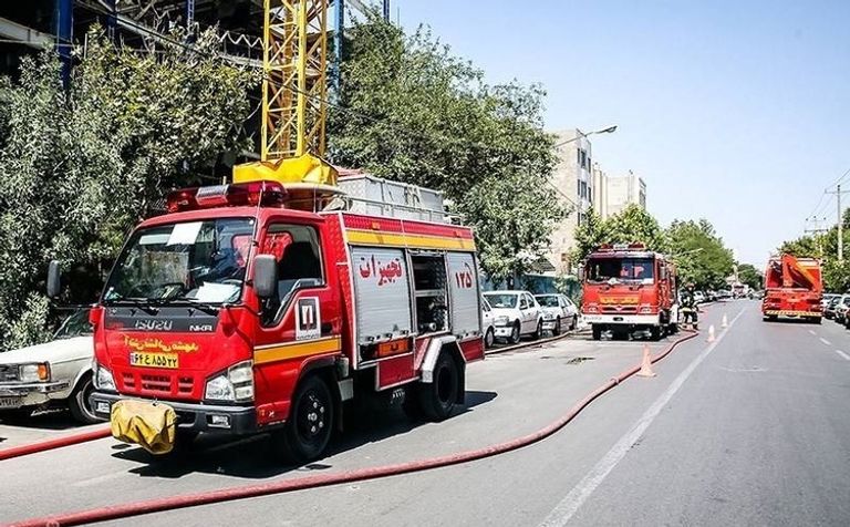 اندلاع حريق بمستشفى من 7 طوابق وسط طهران