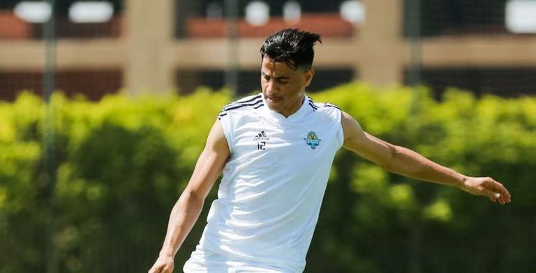 فرجاني ساسي لاعب خط وسط الزمالك