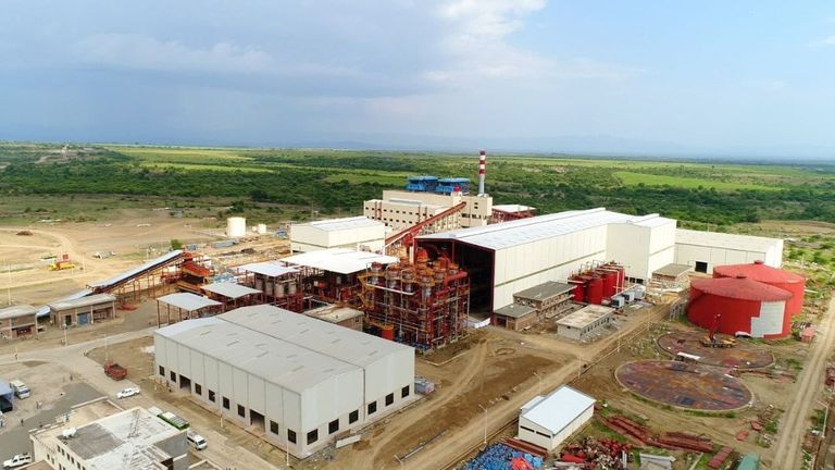 رئيس الوزراء الإثيوبي آبي أحمد خلال افتتاح مصنع سكر