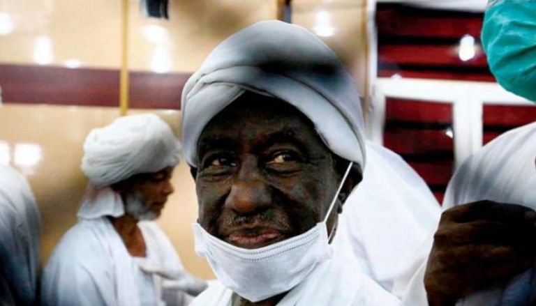 نائب الرئيس السوداني المعزول علي عثمان طه- أرشيفية