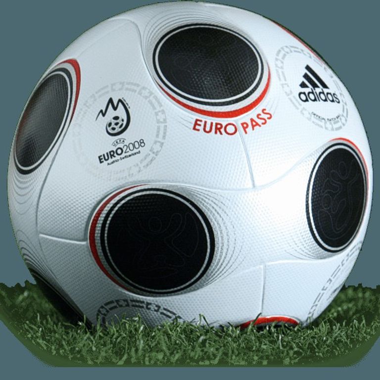 الكرة "يوروباس" التي استخدمت في يورو 2008