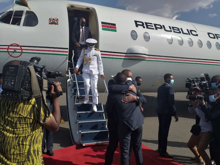 الرئيس الكيني أوهورو كينياتا ورئيس الوزراء الإثيوبي آبي أحمد