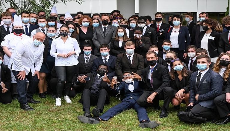 الرئيس الفرنسي خلال الحادث اليوم