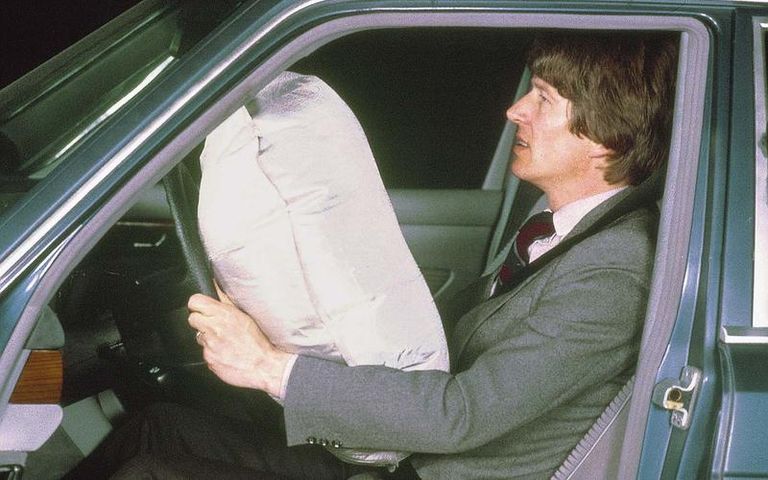 ابتكار الأكياس الهوائية