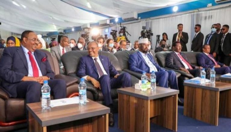 اجتماع تشاوري سابق لقادة الصومال حول أزمة الانتخابات