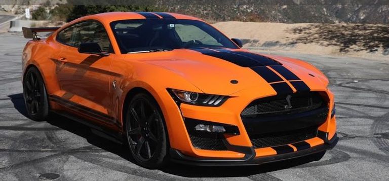 طراز Ford Mustang Shelby GT500 طراز BMW 2-Series