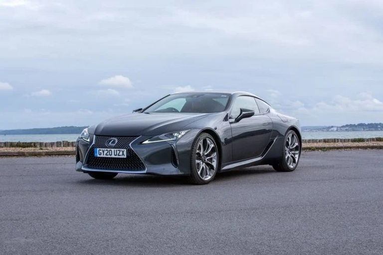 طراز Lexus LC طراز BMW 2-Series