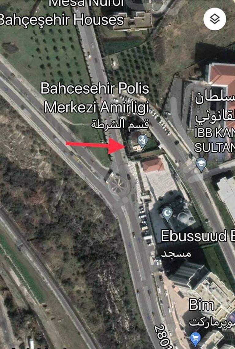 الصحفي اليمني عدنان الراجحي