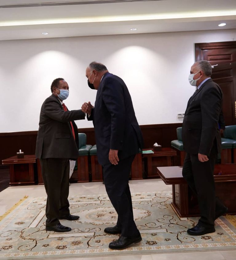 جانب من لقاء البرهان وسامح شكري