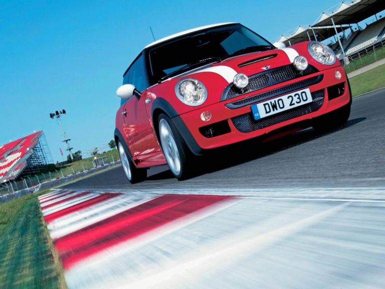 طراز Volkswagen Golf GTI