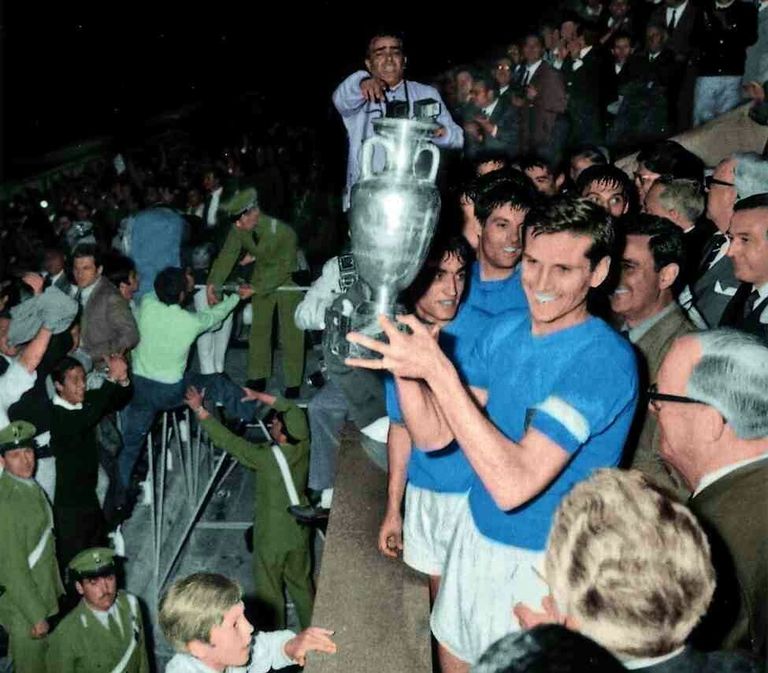 منتخب إيطاليا بطل كأس الأمم الأوروبية 1968
