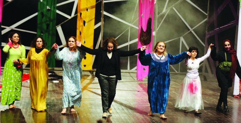 الفنانة العراقية عواطف نعيم