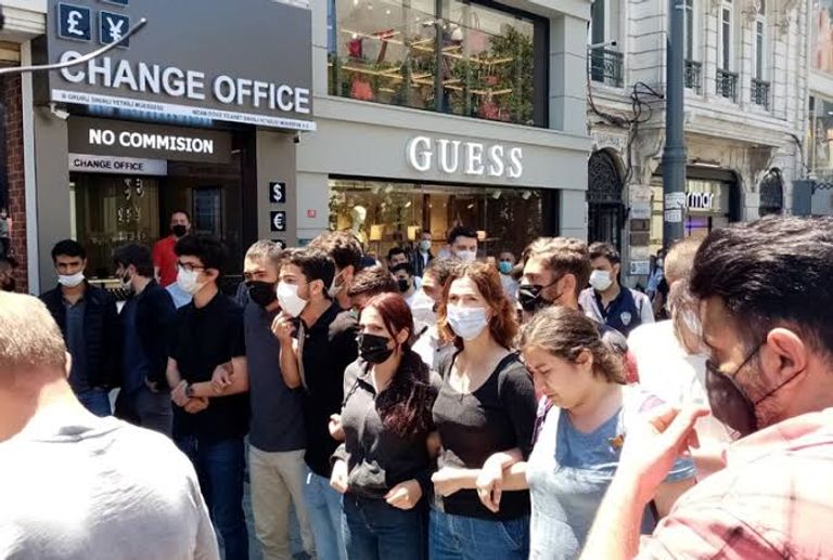 جانب من عمليات الاعتقال