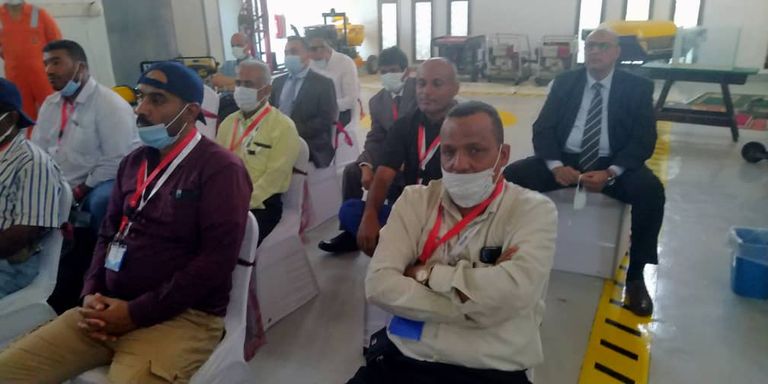 تدريب الكوادر اليمنية على التعامل مع كوارث تسرب الخزان النفطي