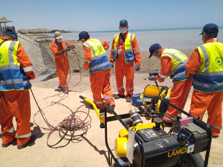 تدريب الكوادر اليمنية على التعامل مع كوارث تسرب الخزان النفطي