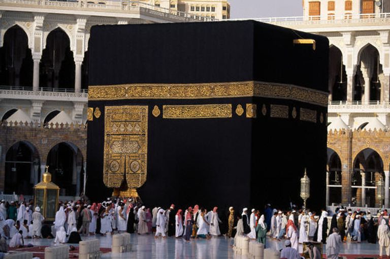 بيئة تعبدية تراعي أعلى المعايير الصحية