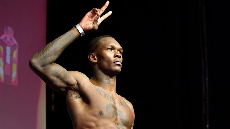 النيجيري إسرائيل إديسانيا بلال محمد