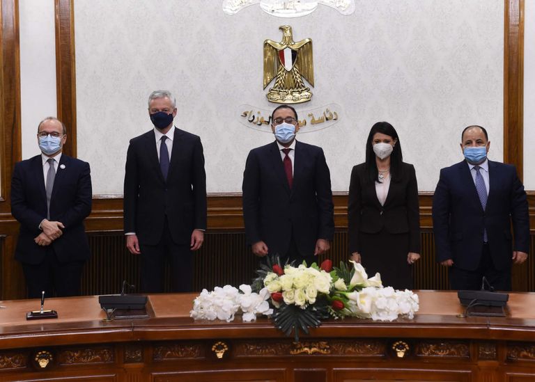 رئيس الحكومة المصرية ووزير الاقتصاد الفرنسي