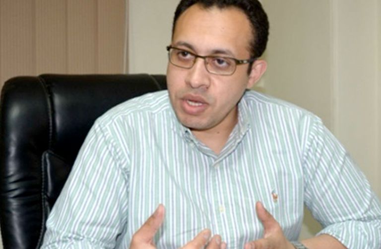 محمد أبو العلا طبيب منتخب مصر كريستيان إريكسن لاعب منتخب الدنمارك