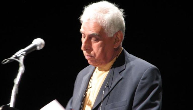 الشاعر العراقي سعدي يوسف