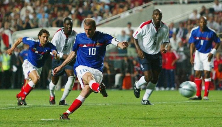 فرنسا وإنجلترا في يورو 2004