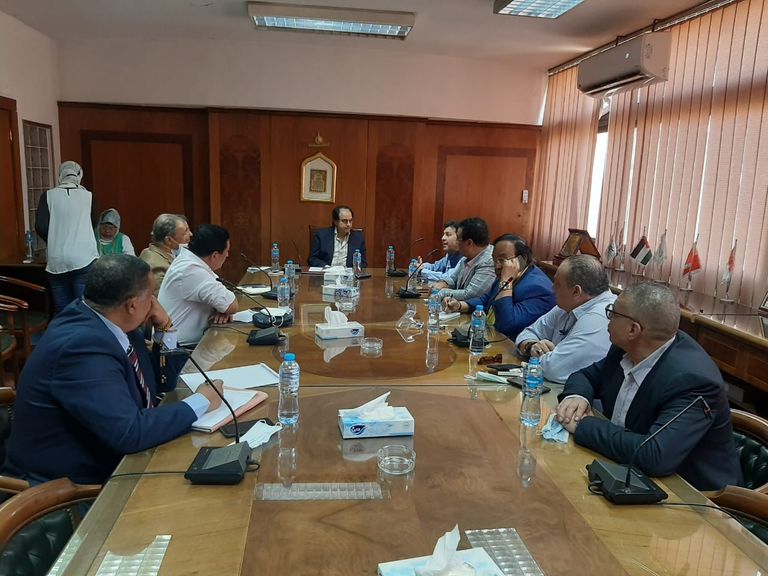 الفنان هاني شاكر نقيب الموسيقيين بمصر