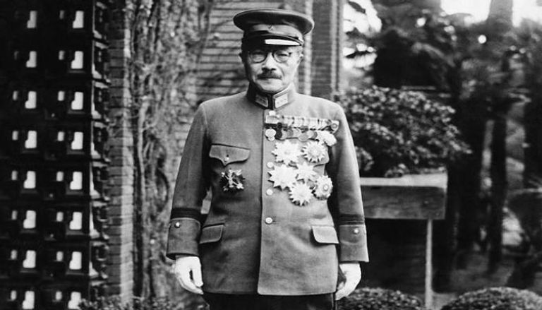 هيديكي توجو رئيس الوزراء الياباني إبان الحرب العالمية الثانية 