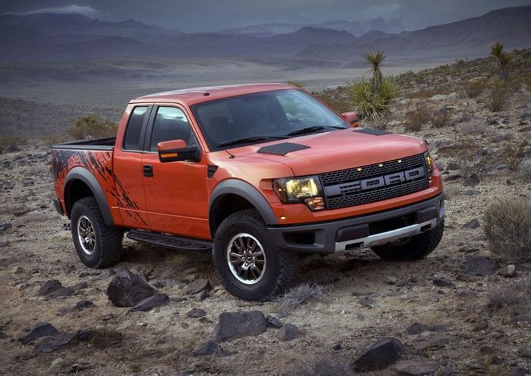 شاحنة Ford F-150 Raptor SVT طراز فورد GT