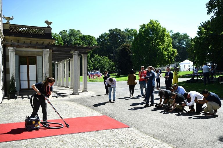 الرئيس السويسري في استقبال بايدن وبوتين- الفرنسية